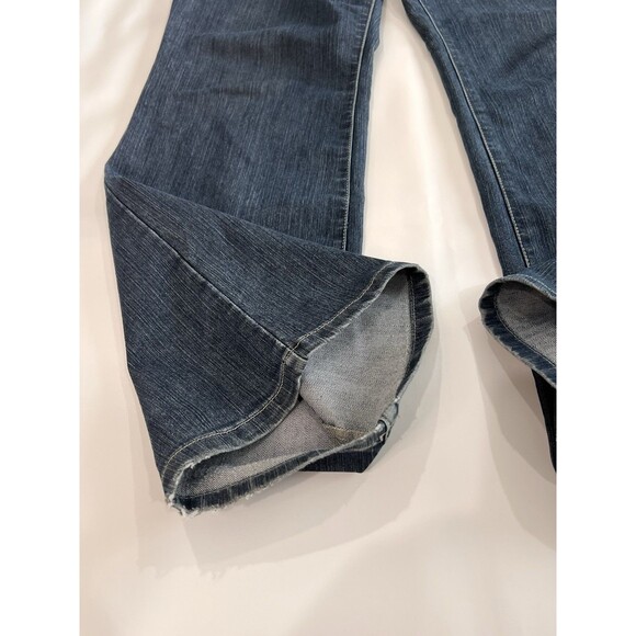 Chicos Womens sz 2 US 12 Short Blue Jeans Denim Bootcut Zip Closure *a - Picture 7 of 7